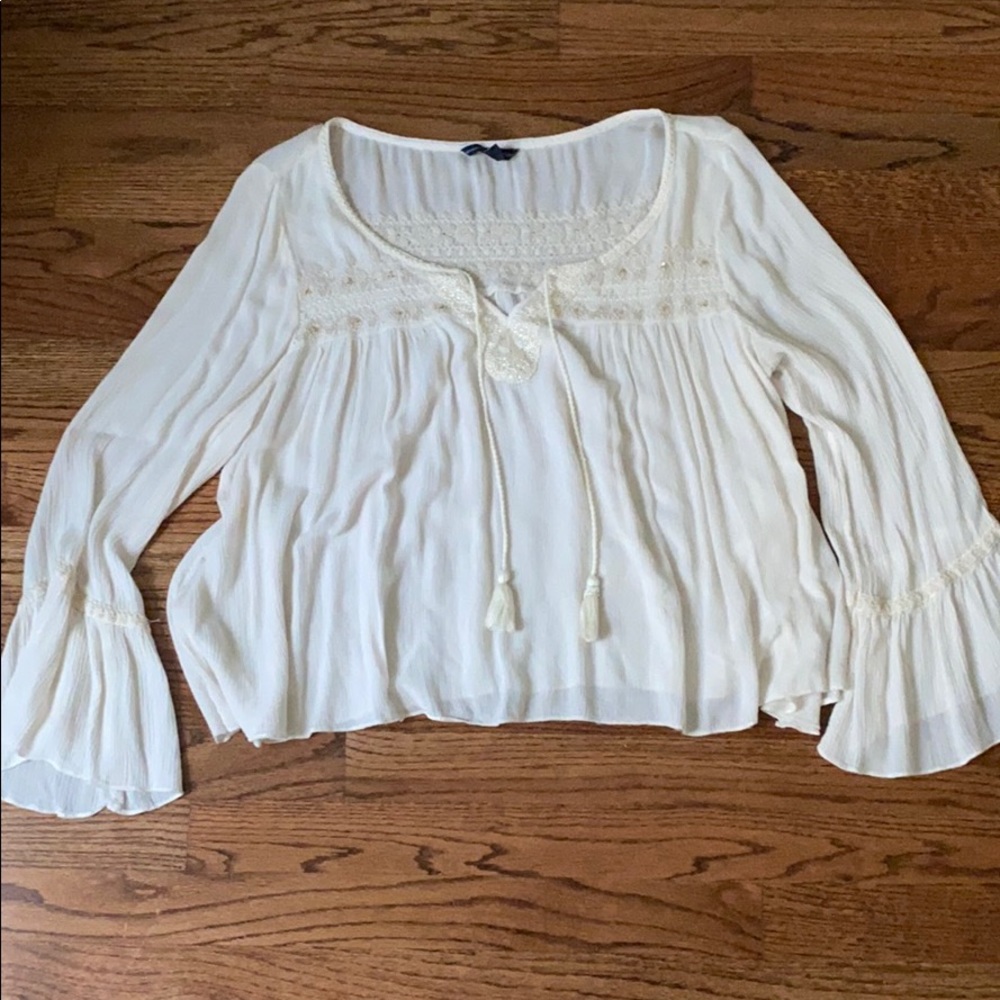 LIKE NEW AE Long Sleeve Blouse